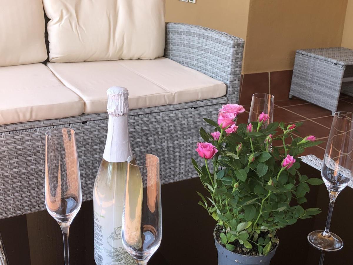 La Cala Azul 2 Bedroom Apartment With Big Sunny Terrace & Walking Distance To All The Amenities - Costa Del Sol La Cala De Mijas Buitenkant foto